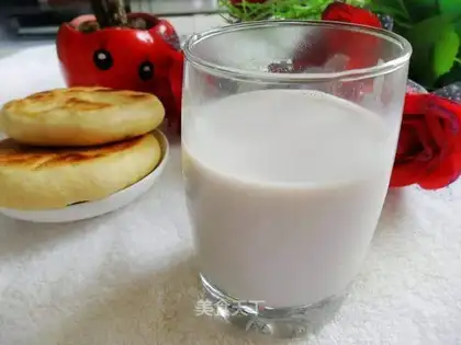 Peanut soybean milk