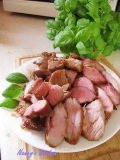 Roasted pork with honey sauce