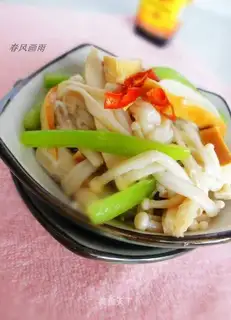Flammulina velutipes mixed with fragrant dried meat