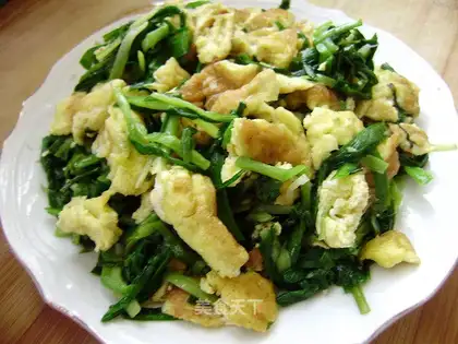 chives scrambled eggs