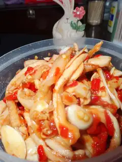 Crispy radish strips