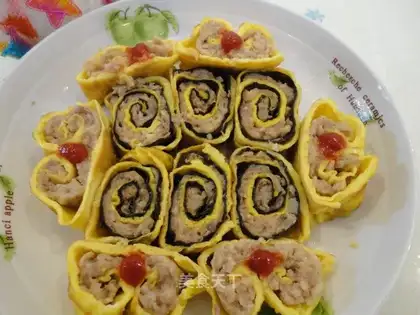 Pork egg roll