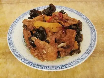 braised rabbit meat