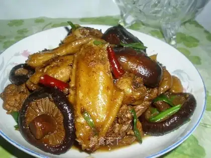 Roasted chicken with mushroom