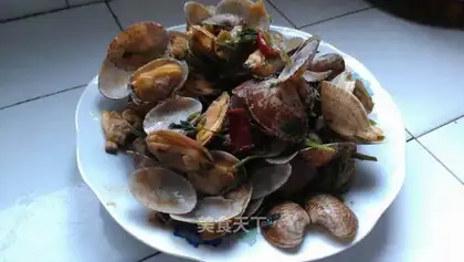 stir-fried clams with spicy sauce