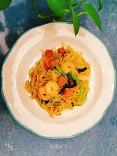 Fried noodles