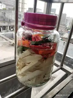 Homemade pickles