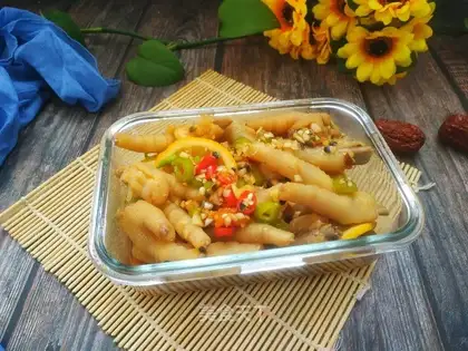 Porridge lemon chicken claws