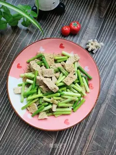 Garlic fried tofu