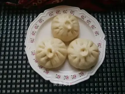 Spaghetti pork buns