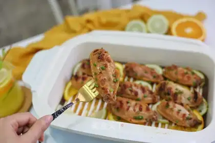 Liquor and chicken wings