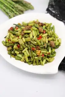 Beef and garlic
