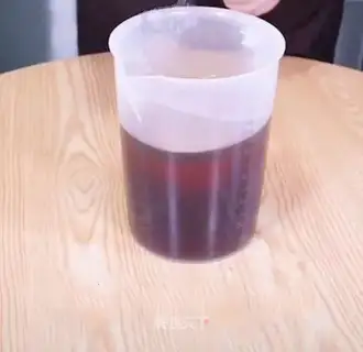 Red tea soup