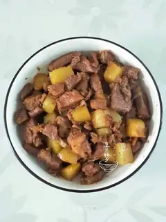 Plum stew potatoes