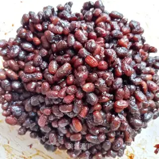 Quick-hand red beans