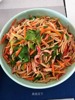 Red intestinal vegetables for pasta