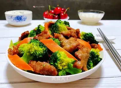 Beef with broccoli