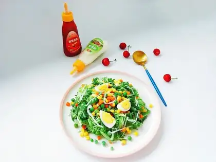Garden vegetable salad