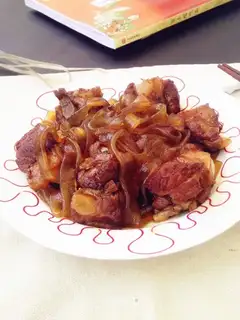 Red-burned chops