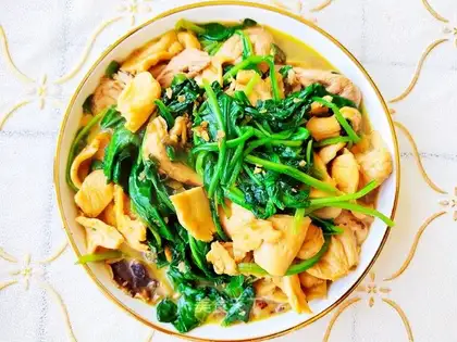 Vegetable ears, spinach