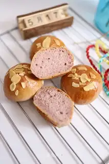 Potato almond bread