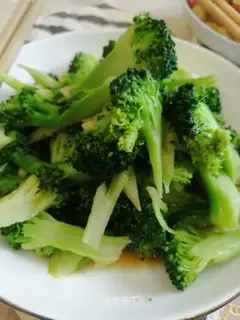 Pelican fried broccoli