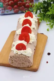 Cranberry roll