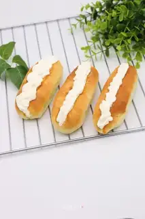 Cream bread