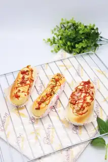 Ham sausage bread