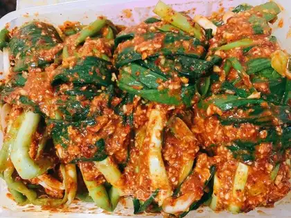 Onion pickles