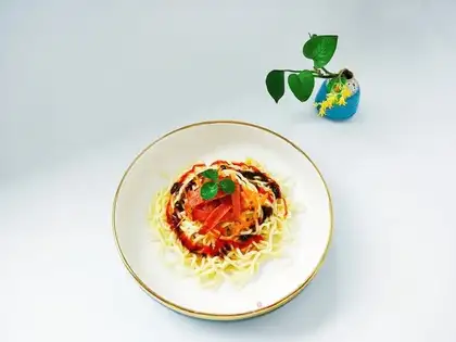 Italian bacon noodles