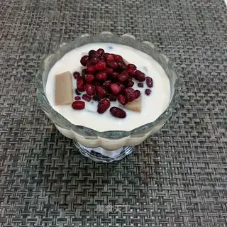 Bean milk, cold milk
