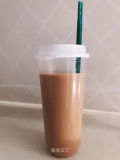 Caramel milk tea
