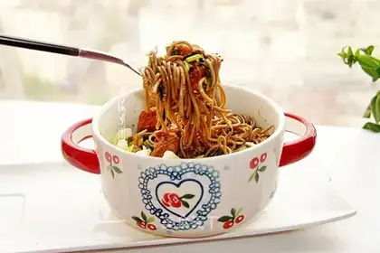 Cow sour noodles