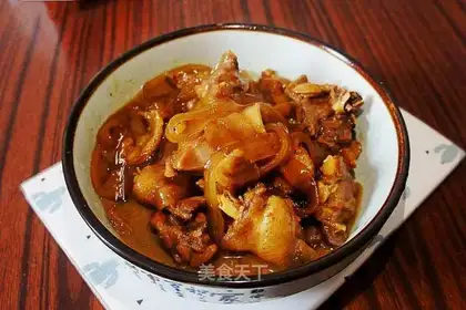 Chicken stew mushrooms