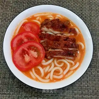 Black pepper chicken leg and tomato noodles