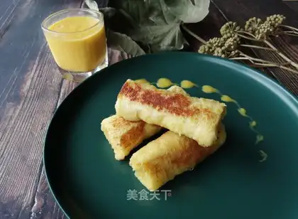 Mango toast with mango shakes