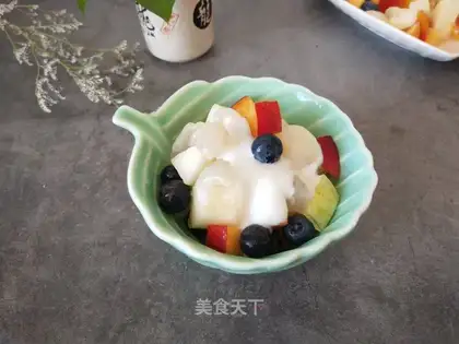 Yogurt fruit