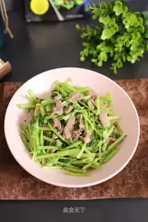 Celery beef