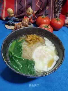 Squeeze eggs, Tommy