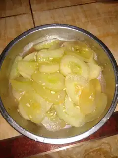 Clear the white melon