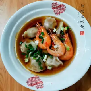 Shrimp boils dumplings