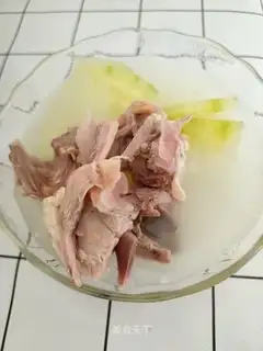 Duck-cracker soup