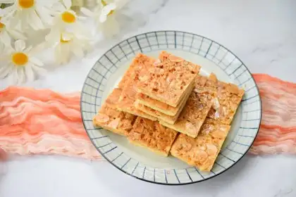 Caramel almonds