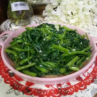 Garlic cabbage