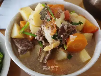 Beef, red potatoes, carrots