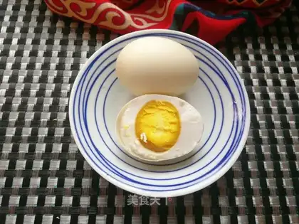 Pickled eggs