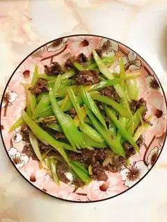Celery beef