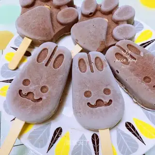 Red bean ice cream