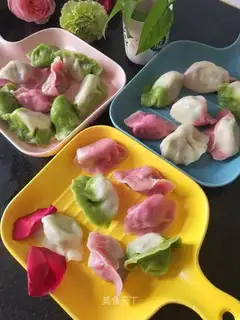 Colour dumplings